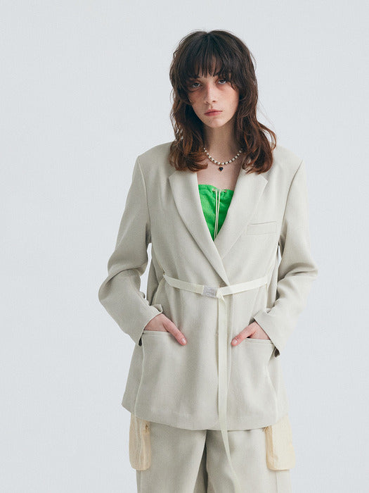 Ribbon buckled jacket green beige