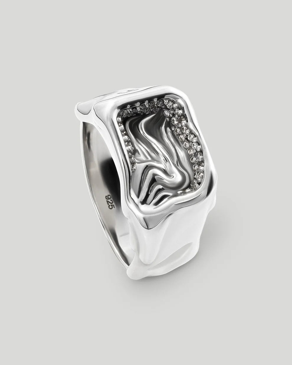 Movement ring 01