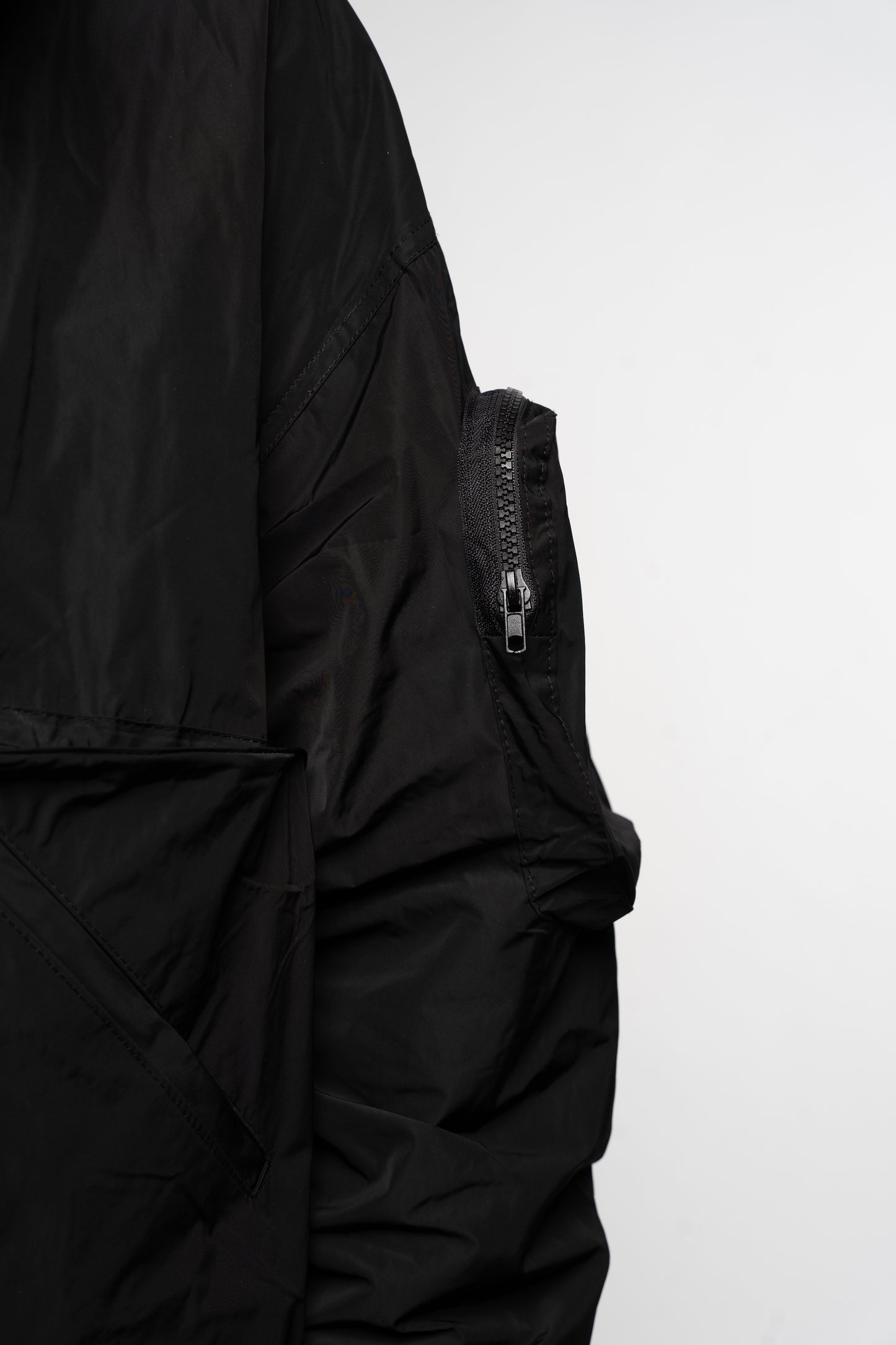 3D Pockets Windbreaker