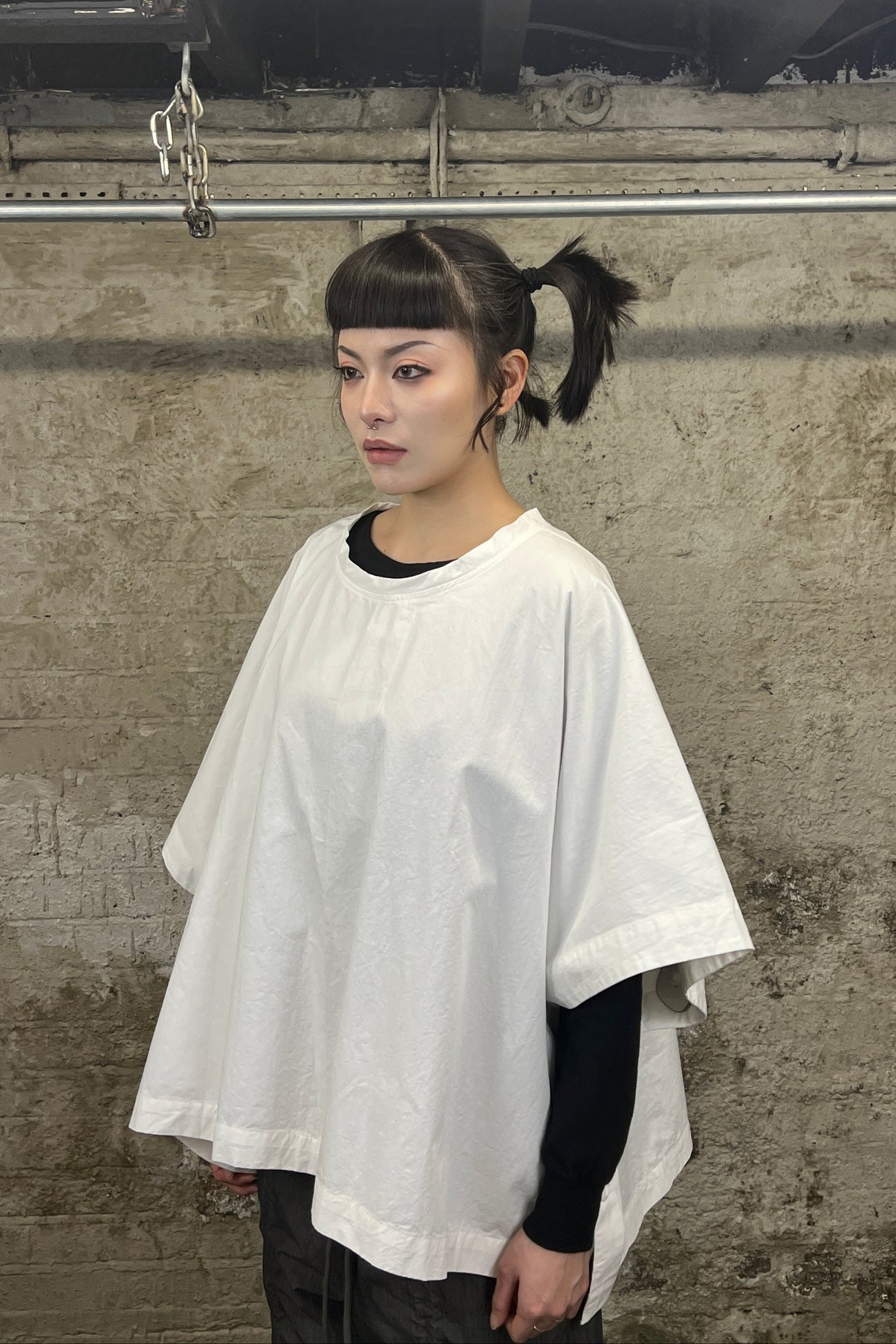 Square poncho top white