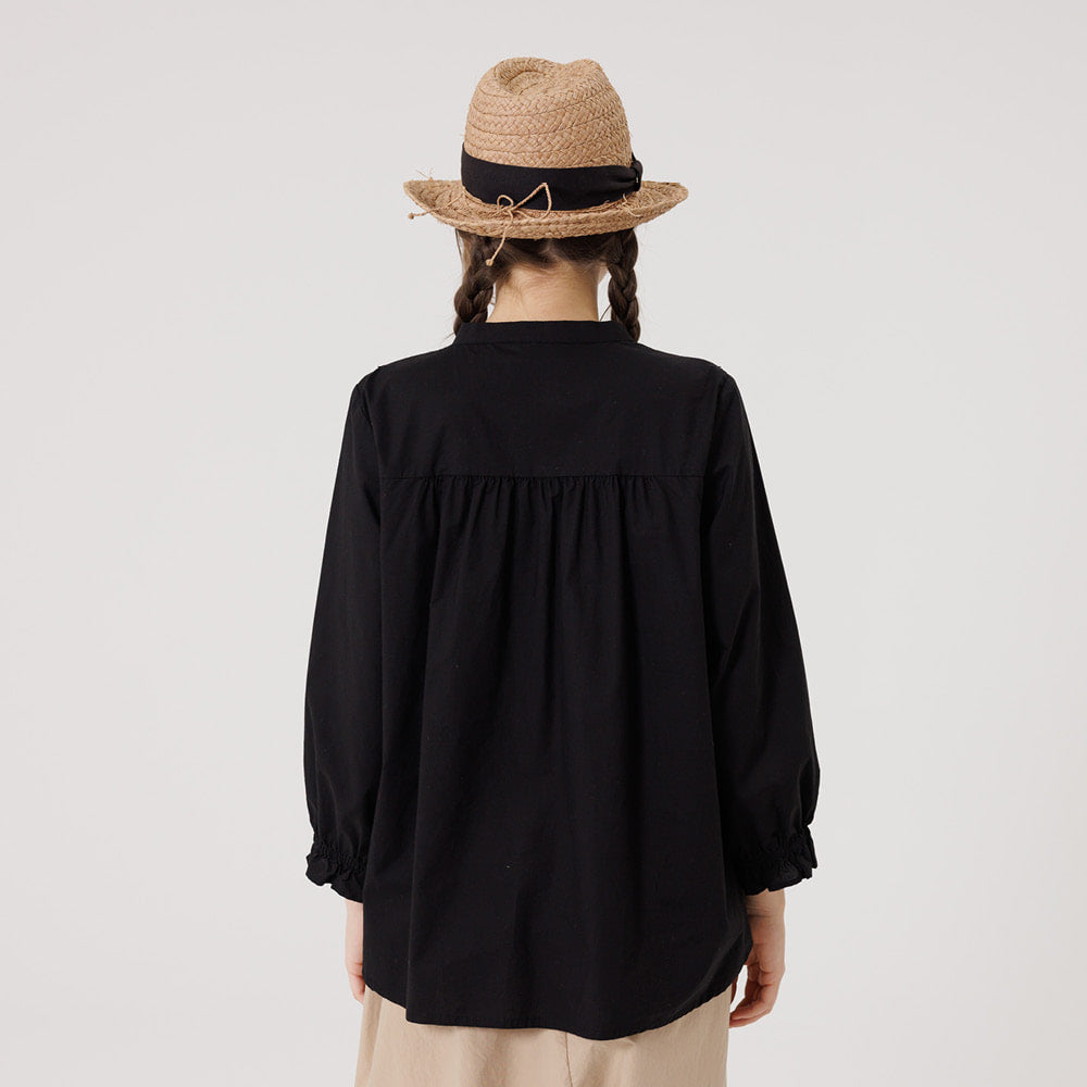 No collar frill blouse